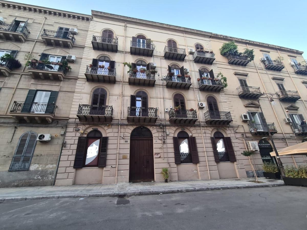 Residenza Amari Suites Palermo Bagian luar foto